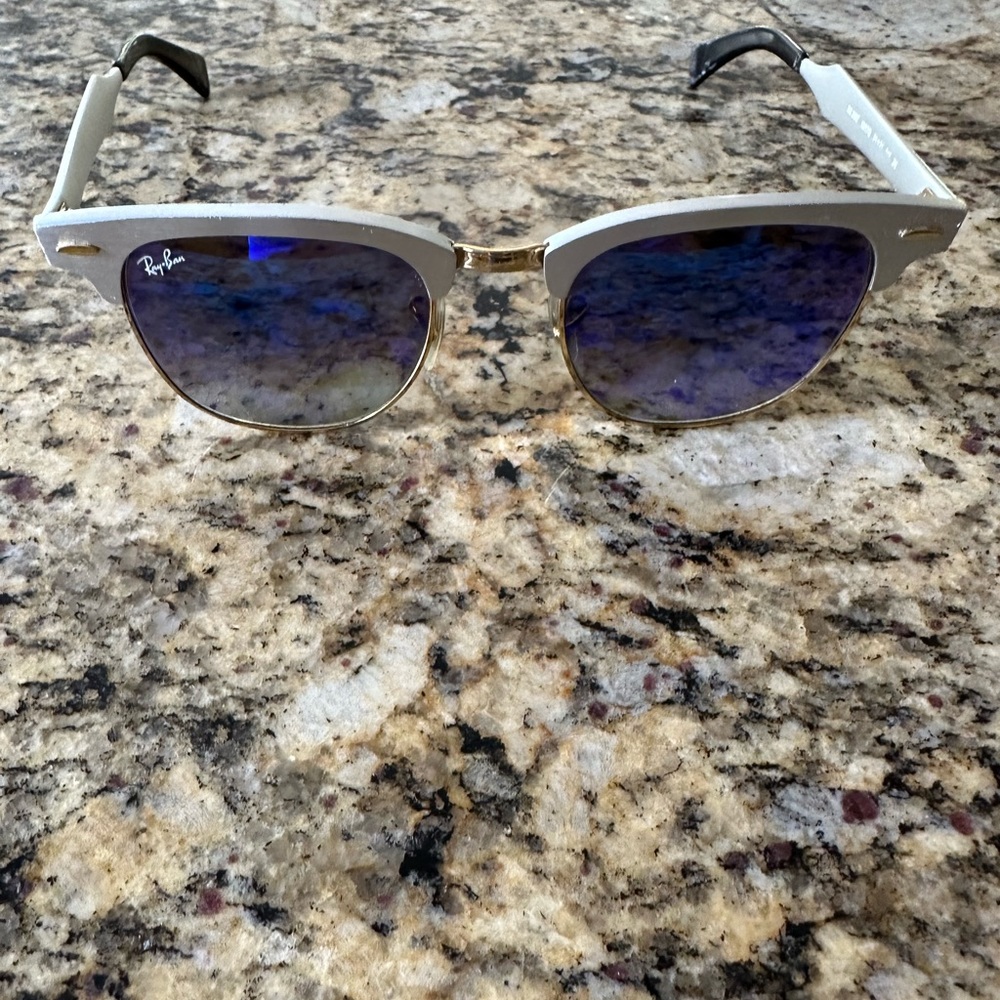 RAY-BAN CLUBMASTER ALUMINUM FLASH LENSES GRADIENT SILVER, BLUE LENSES - RB3507